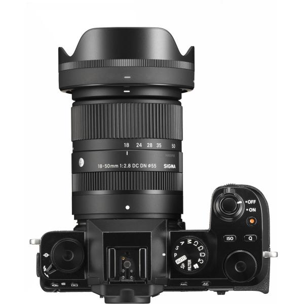 Sigma 18-50mm f/2.8 DC DN Contemporary X-Mount